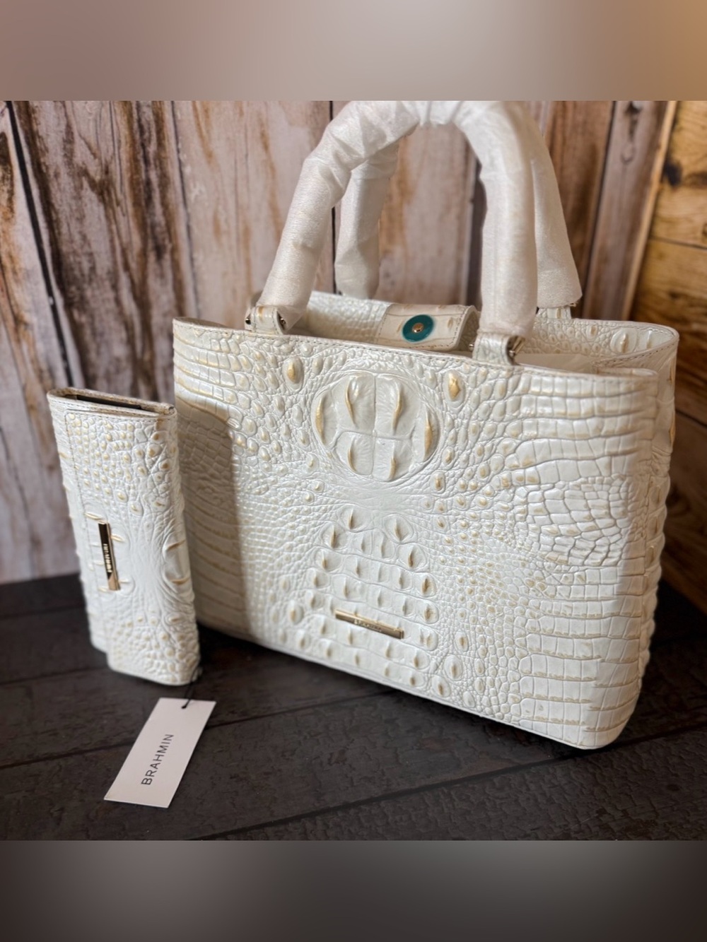 Firm BRAHMIN Small Denise Chantilly Melbourne Leather Tote & Cordelia wallet NWT - Picture 9 of 12